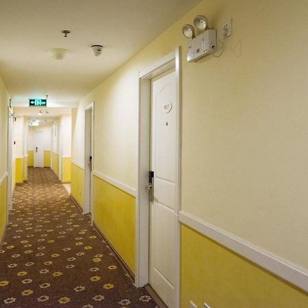 Home Inn Hunchun International Passenger Terminal Екстер'єр фото